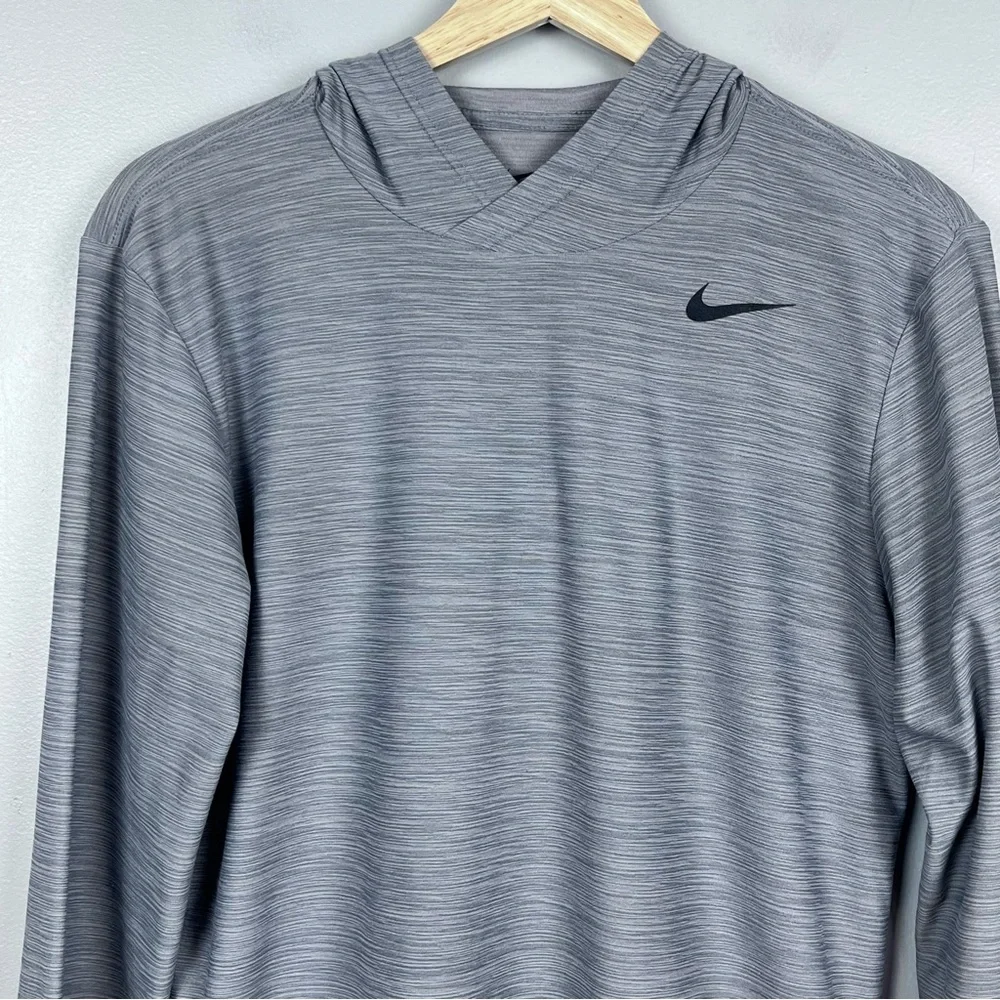 Nike Men's Dri-Fit Breathe Gray Long Sleeve Training Hoodie 832862 Size S; Gym